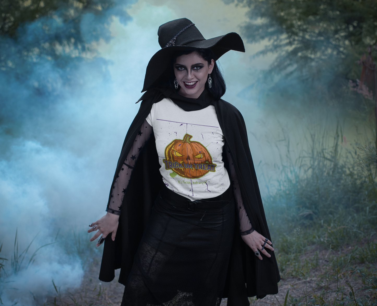 Halloween t-shirt - Trick or treat - it's fucking halloween